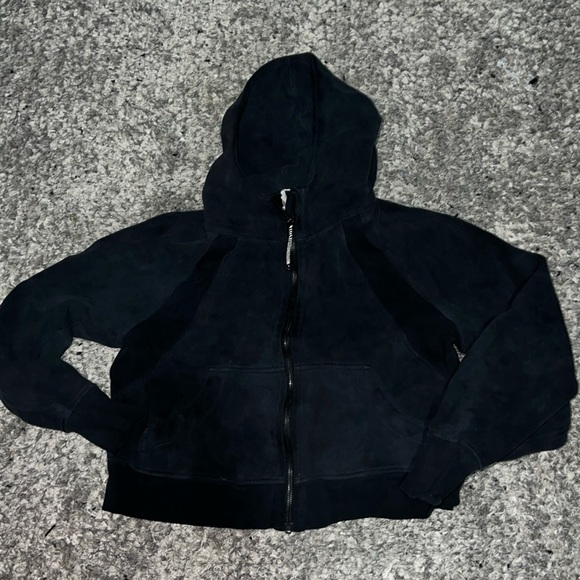 Lululemon Scuba - Picture 1 of 1
